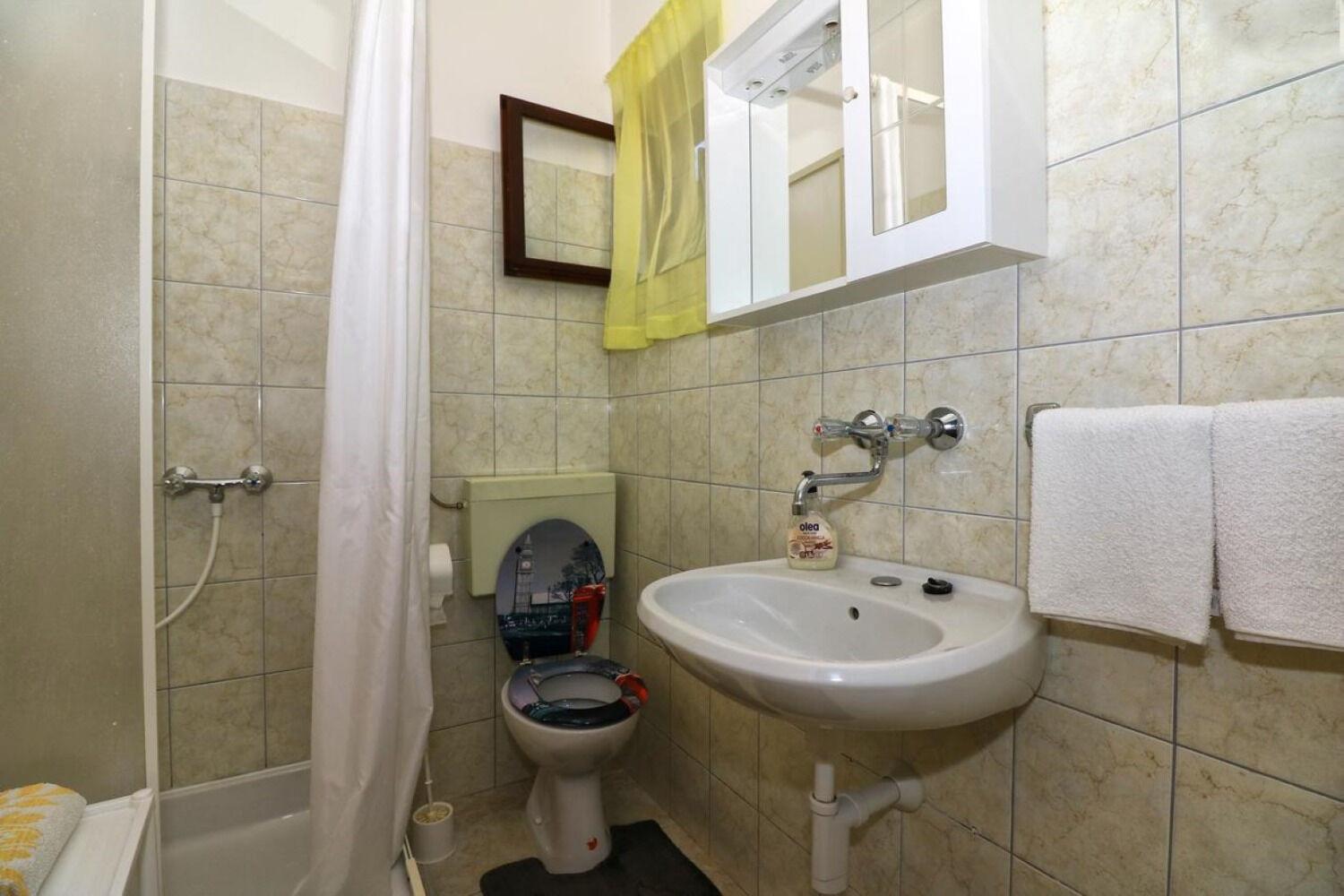 Apartments Slavica - Free Parking Jezera Exterior photo